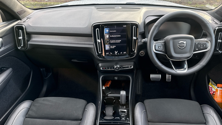 Volvo Xc40 1.5 T5 Recharge PHEV R DESIGN Pro 5dr Auto Estate